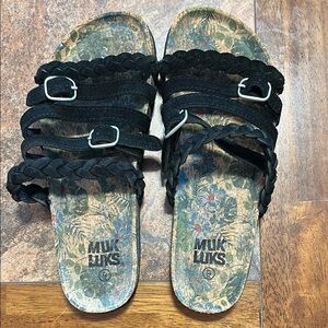 Muk Luks Black Braided Sandals